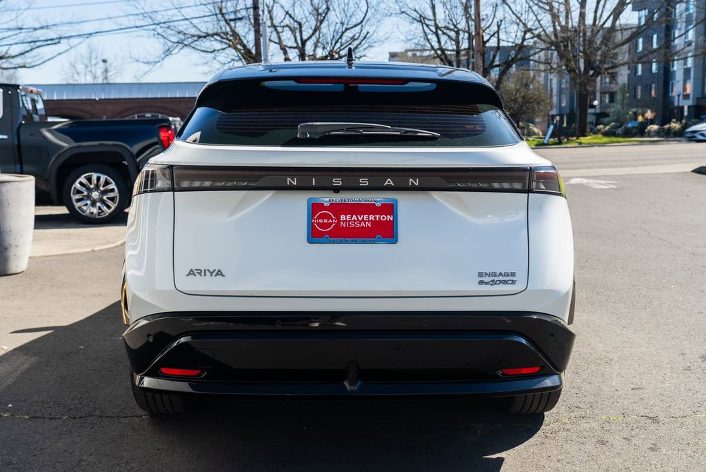 Used 2023 Nissan Ariya AWD image 5