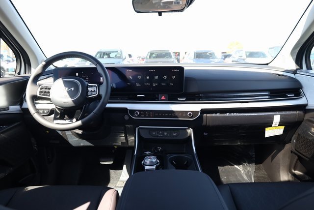 New 2026 Kia Carnival SX image 13