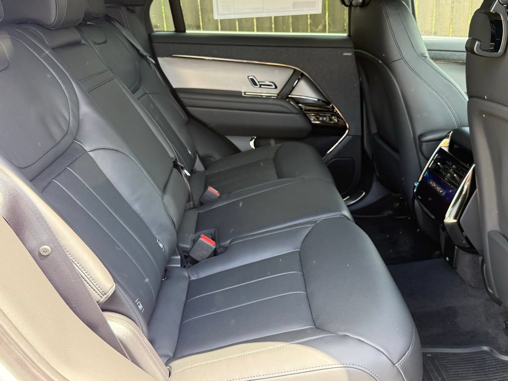 New 2026 Land Rover Range Rover Sport Dynamic SE AWD/4WD image 30