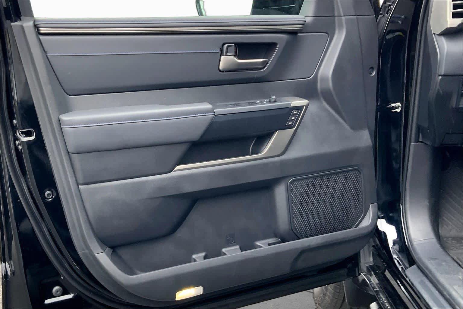 New 2026 Toyota Tundra Platinum AWD/4WD image 10