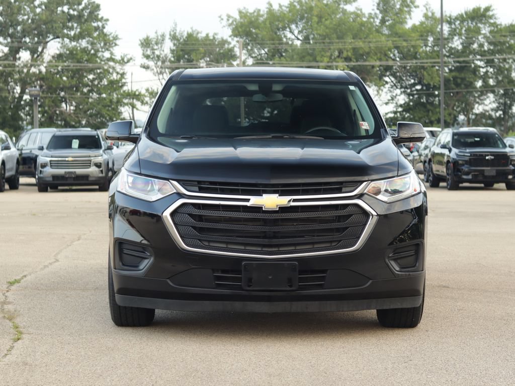 Used 2019 Chevrolet Traverse LS FWD image 2