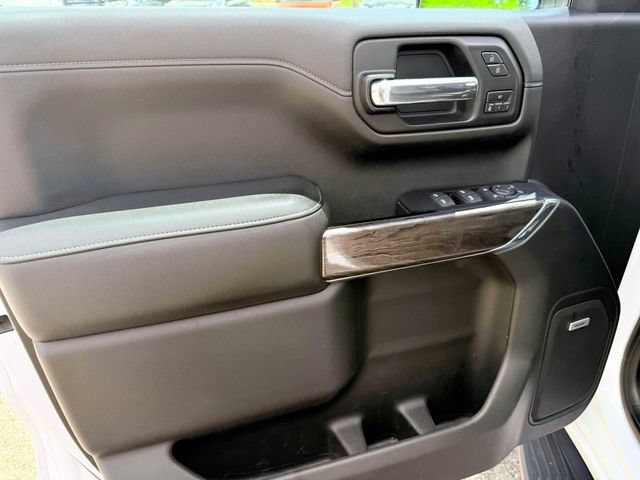 Used 2019 Chevrolet Silverado 1500 LTZ AWD/4WD image 17