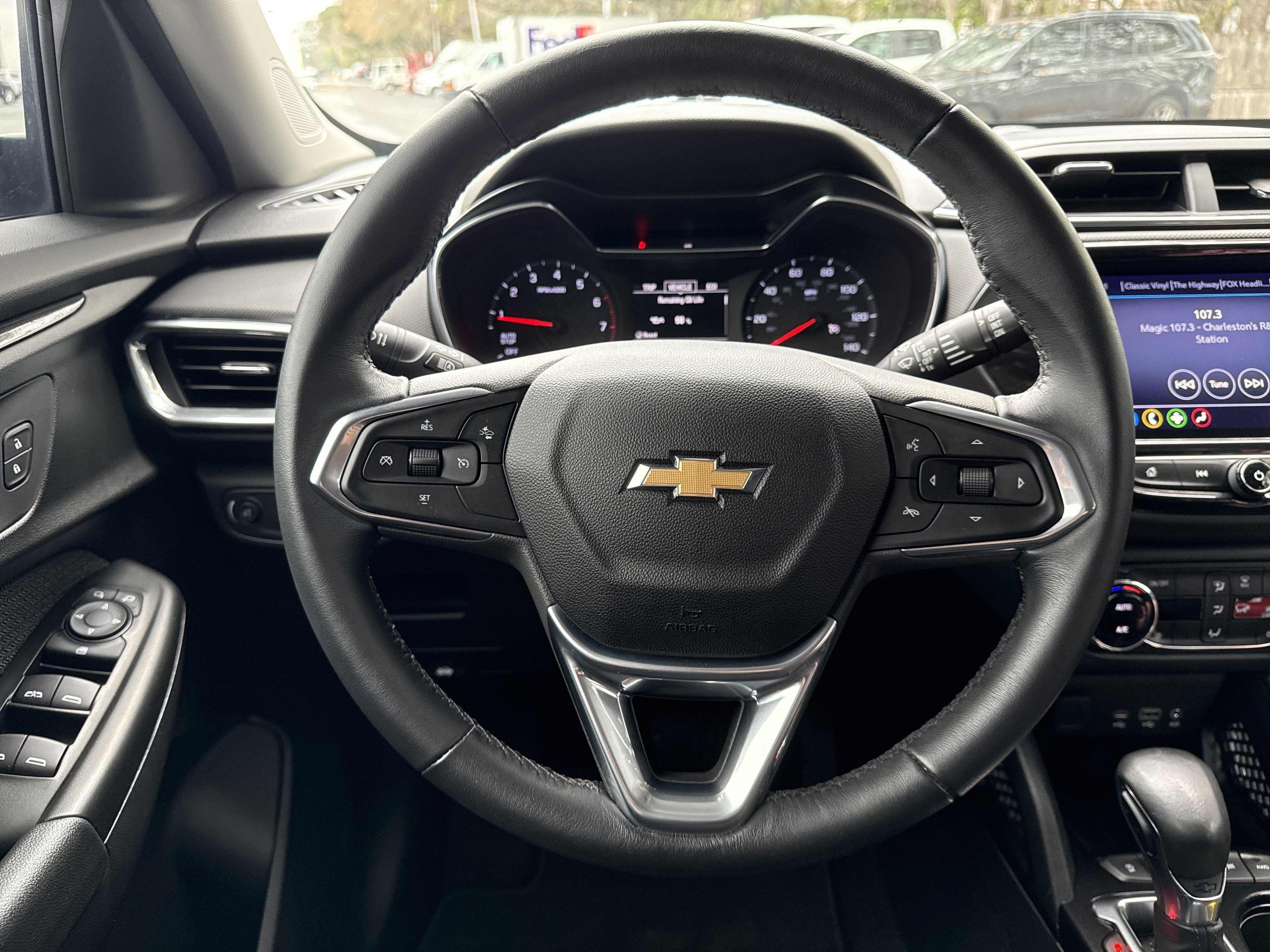 Used 2021 Chevrolet TrailBlazer LT w/ Premium Seating Package image 18