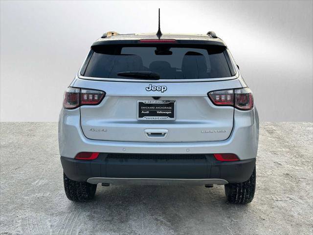Used 2024 Jeep Compass Limited image 4