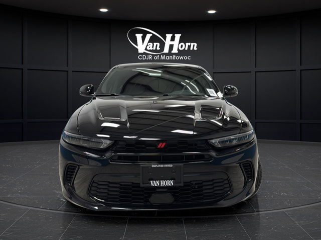 Used 2024 Dodge Hornet R/T AWD/4WD image 2