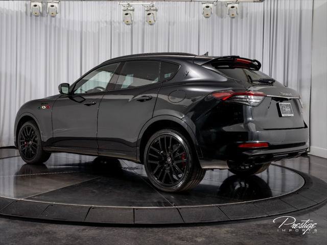 Used 2022 Maserati Levante Modena AWD/4WD image 9