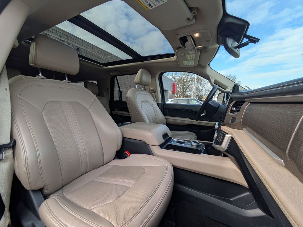 Used 2024 Ford Expedition Max Limited RWD image 30