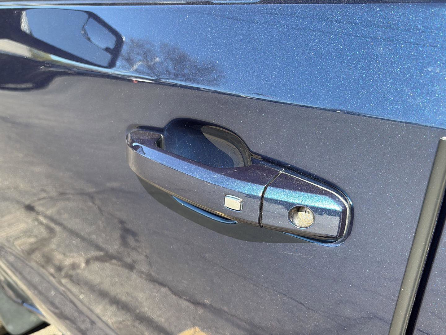 Certified 2023 Chevrolet Silverado 1500 LT AWD/4WD image 17