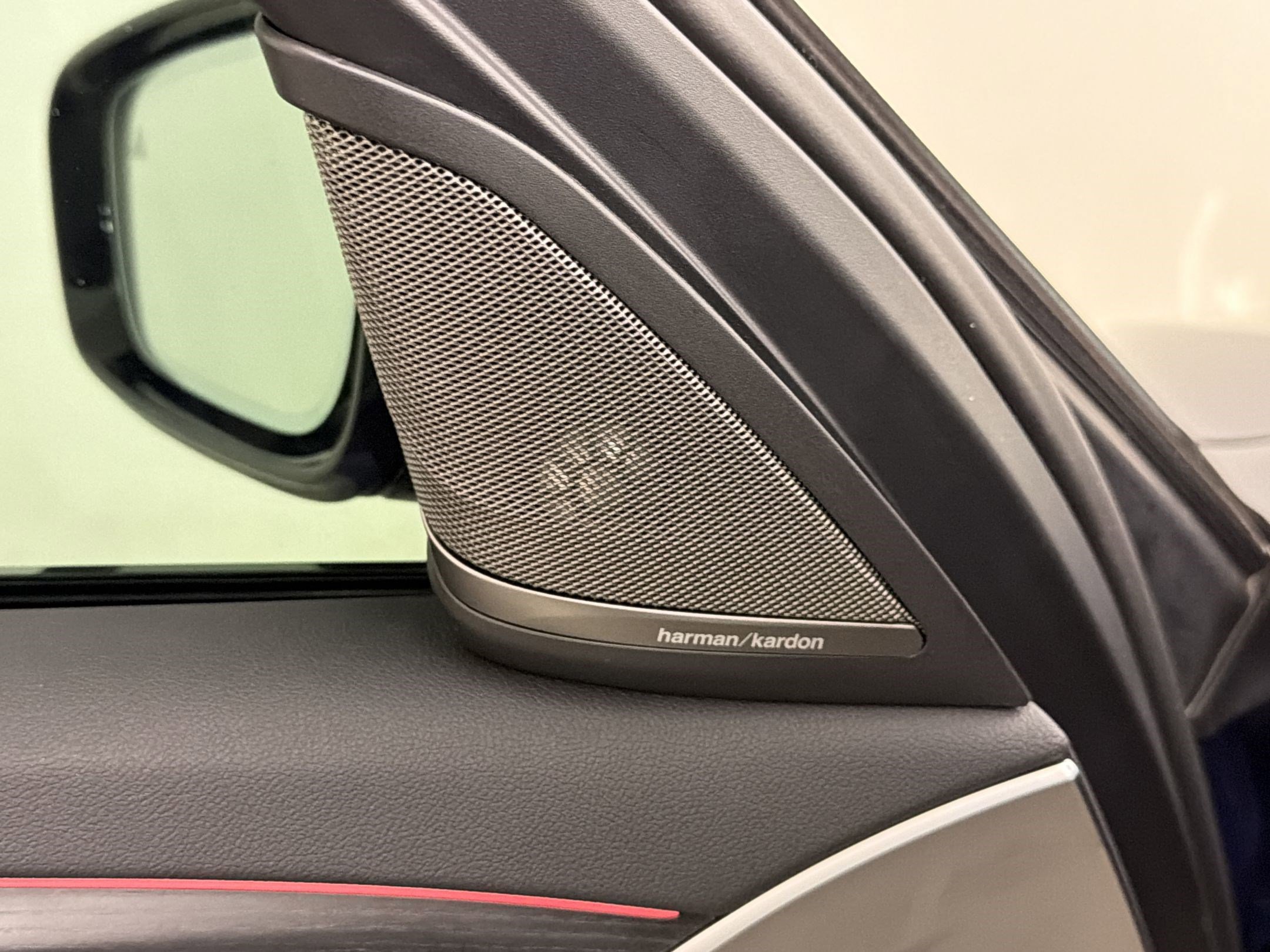 Certified 2023 BMW 540i xDrive w/ M Sport Package image 22