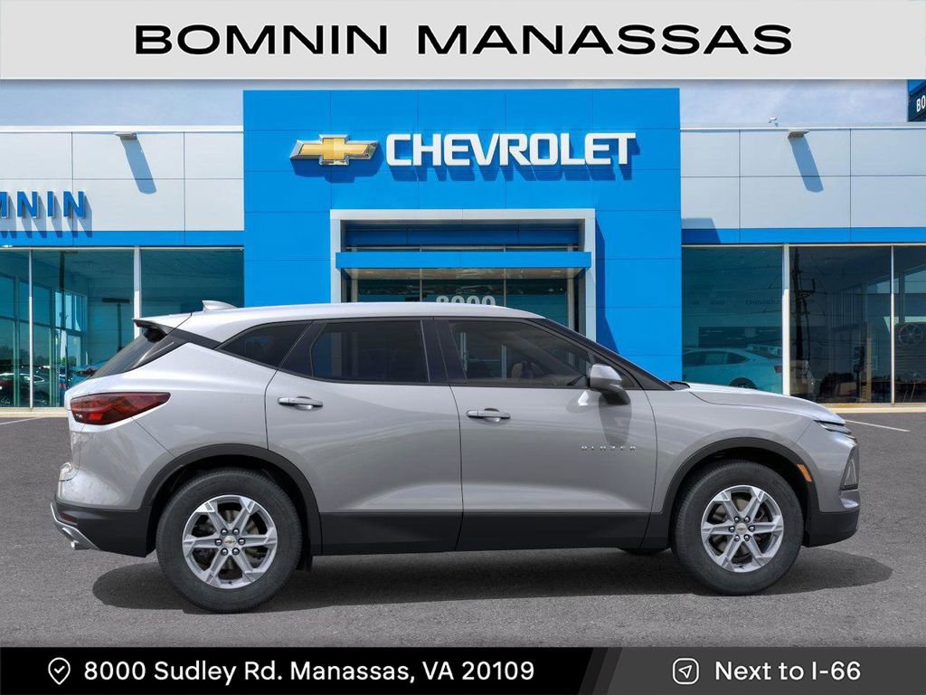 New 2026 Chevrolet Blazer LT image 5