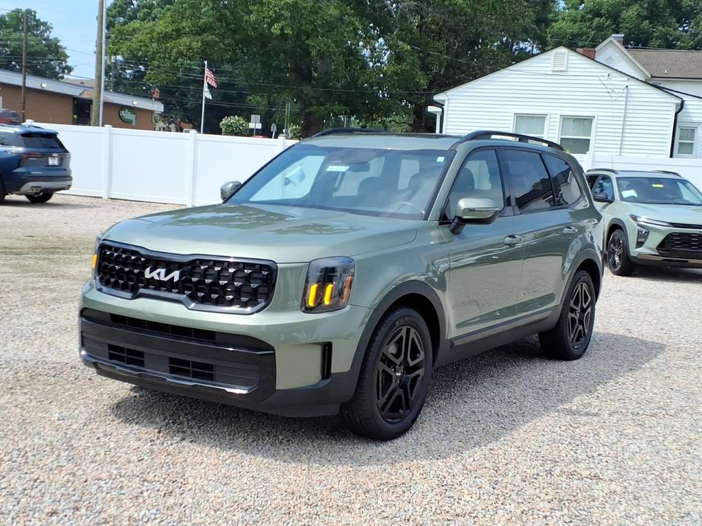 Used 2024 Kia Telluride EX X-Line AWD/4WD image 3