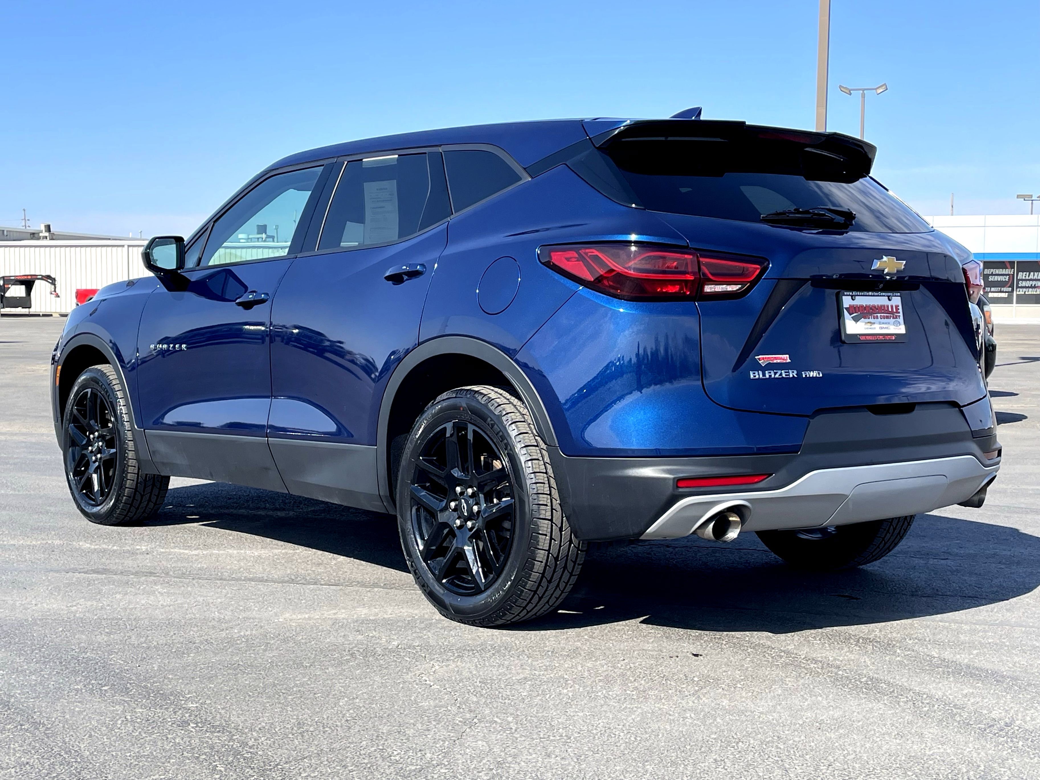 Used 2023 Chevrolet Blazer LT w/ Driver Confidence Package image 5