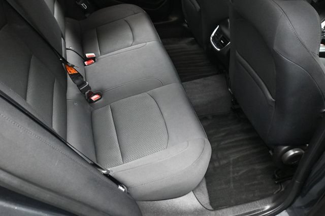 Used 2018 Chevrolet Malibu LT FWD image 32