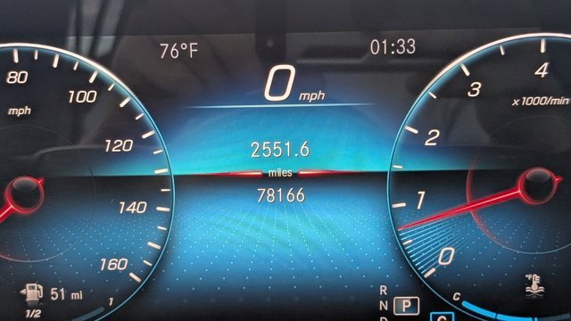 Used 2020 Mercedes-Benz GLB 250 4MATIC image 31