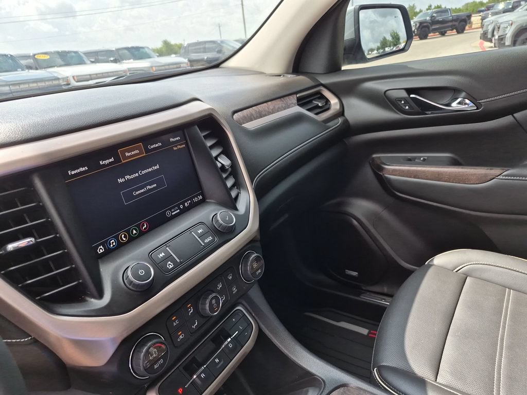 Used 2023 GMC Acadia Denali w/ Denali Ultimate Package FWD image 27
