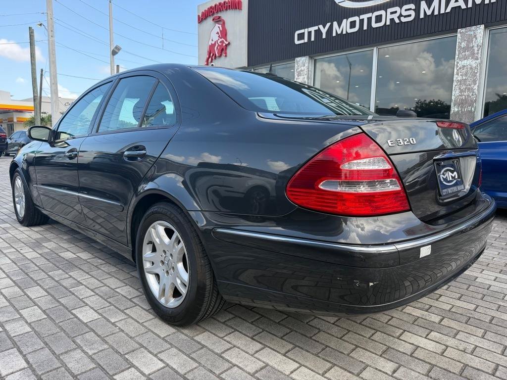 Used 2004 Mercedes-Benz E 320 Sedan image 6