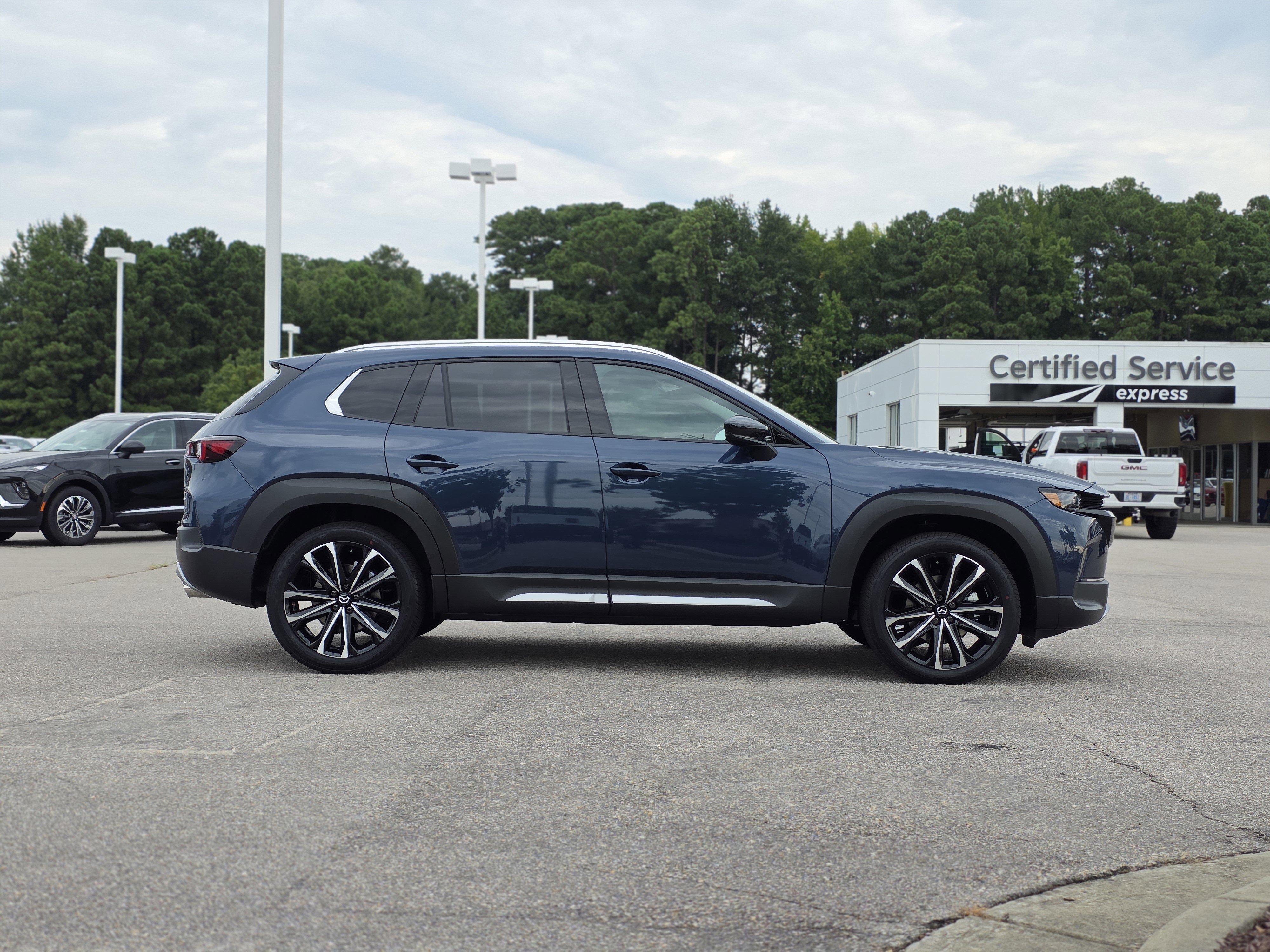 New 2025 MAZDA CX-50 AWD 2.5 Turbo w/ Accent Package image 8