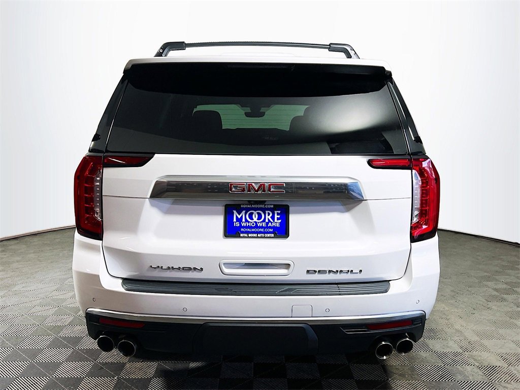 Used 2022 GMC Yukon Denali w/ Advanced Technology Package image 7