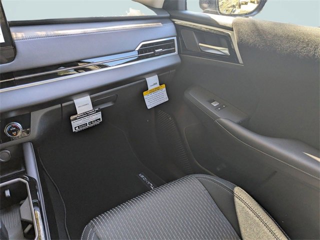 New 2025 Mitsubishi Outlander ES image 19