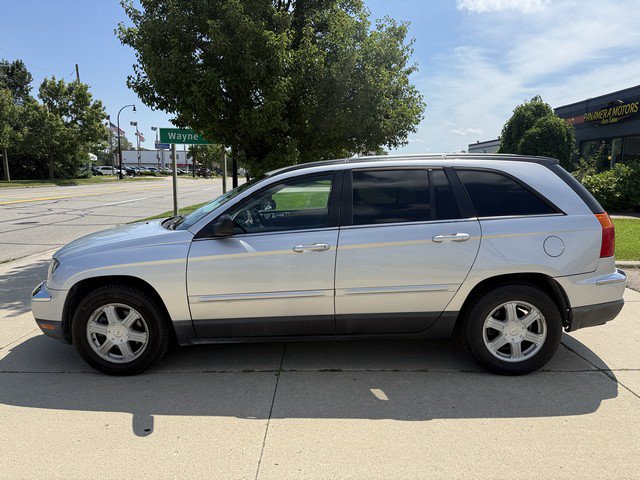 Used 2006 Chrysler Pacifica Touring FWD image 8