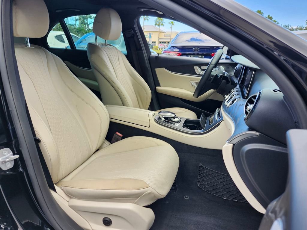 Used 2018 Mercedes-Benz E 300 image 13