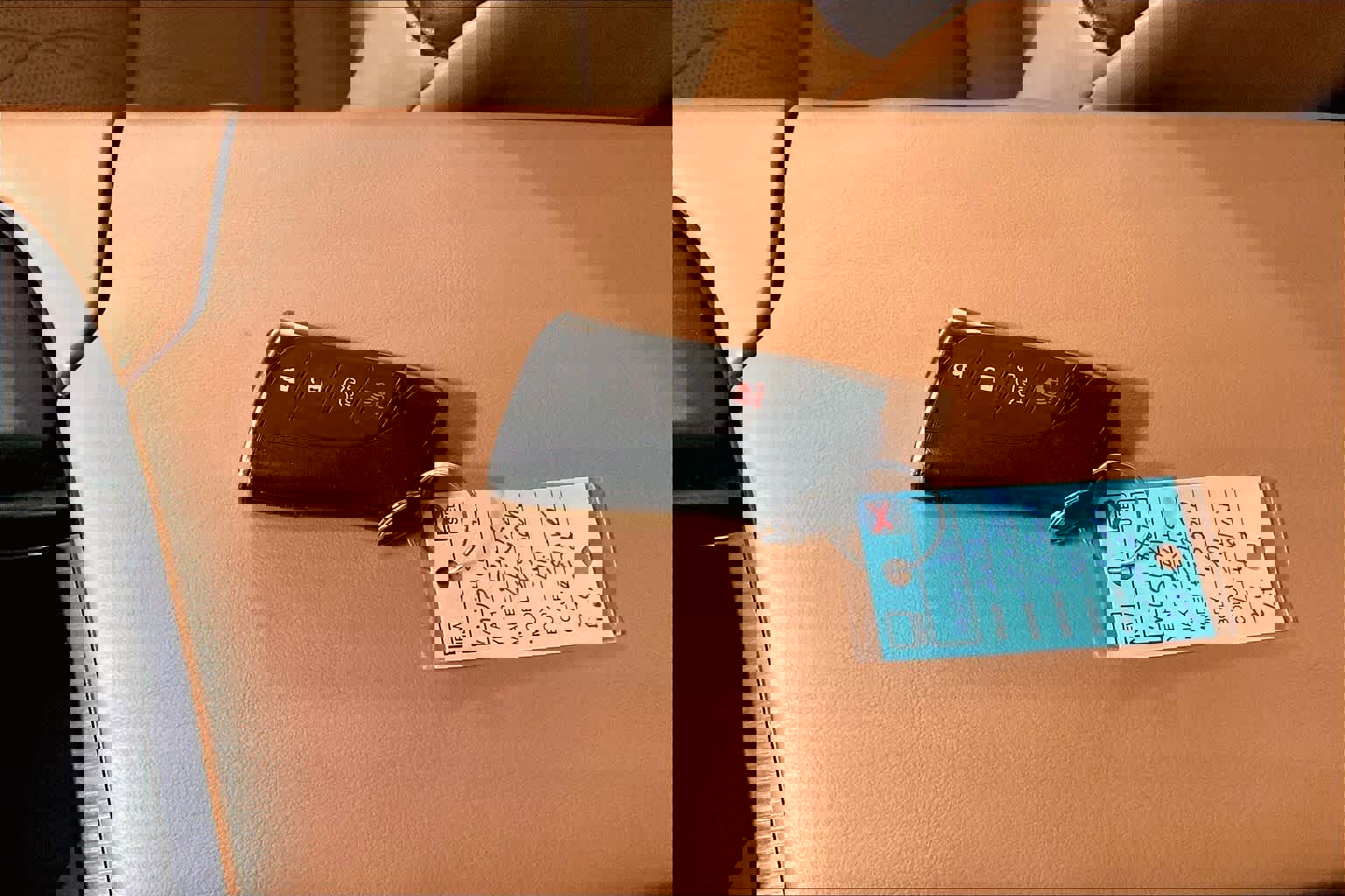 Used 2021 Lexus ES 300h Ultra Luxury w/ Accessory Package 2 image 14