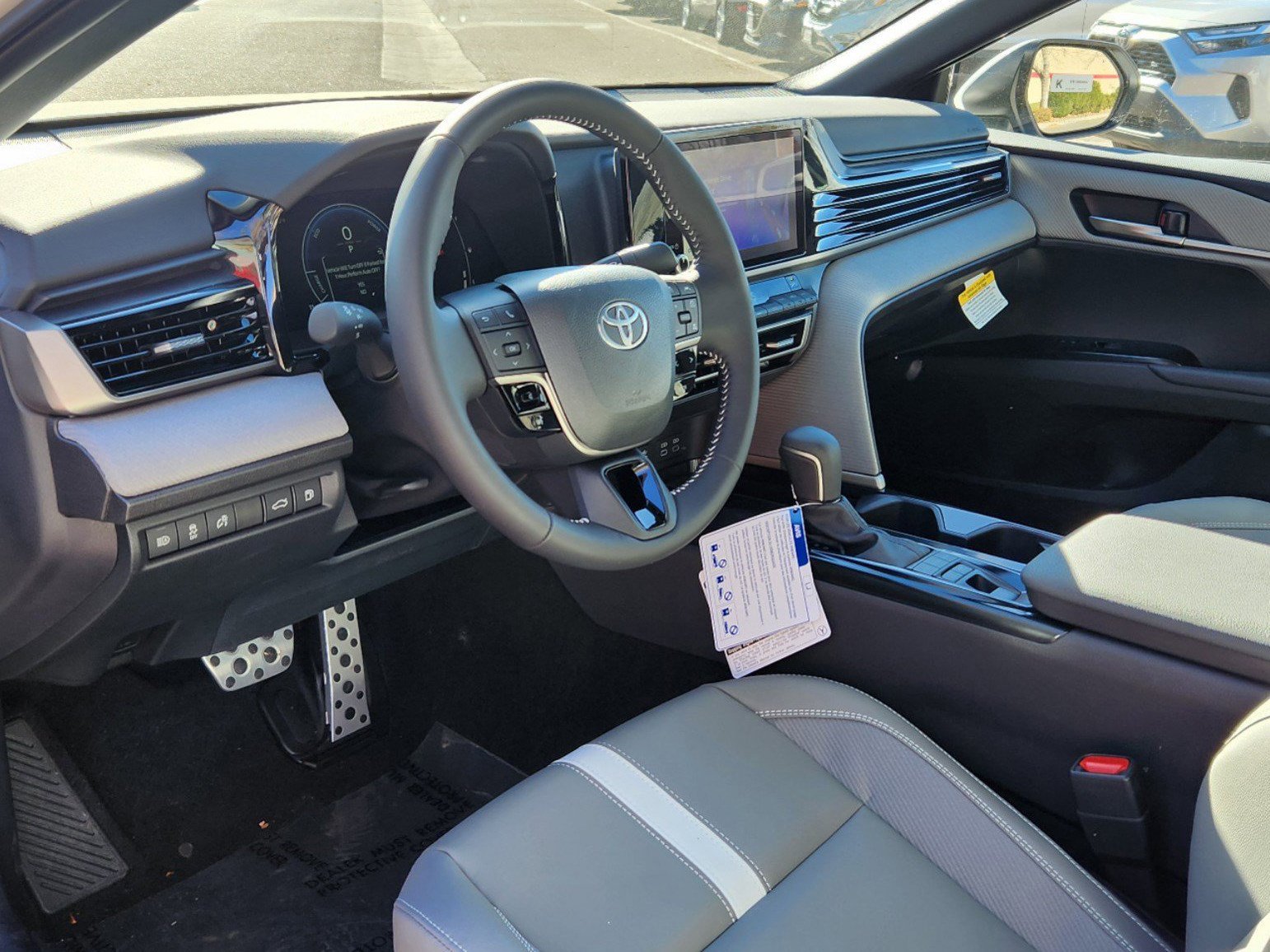New 2026 Toyota Camry SE AWD/4WD image 7
