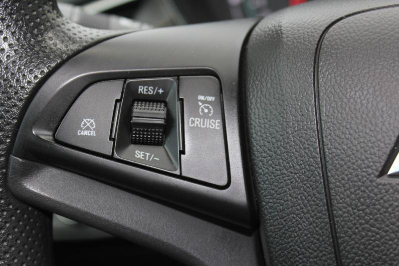 Used 2022 Chevrolet Trax LS w/ Tint and Cruise Package FWD image 19