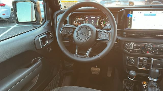 New 2026 Jeep Gladiator Sport AWD/4WD image 21