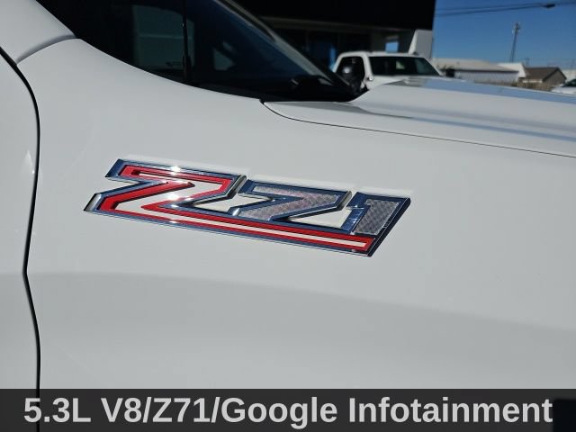 Used 2022 Chevrolet Silverado 1500 LT AWD/4WD image 9