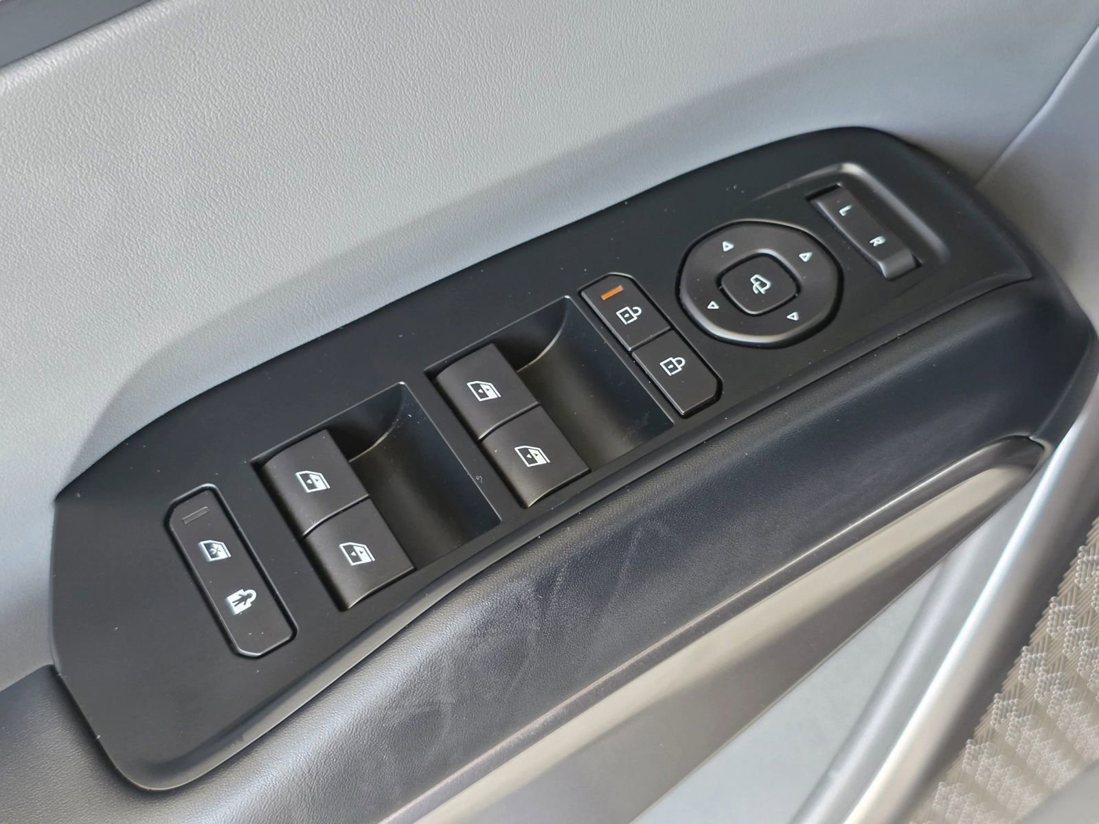 Used 2026 Kia EV9 Light RWD image 25