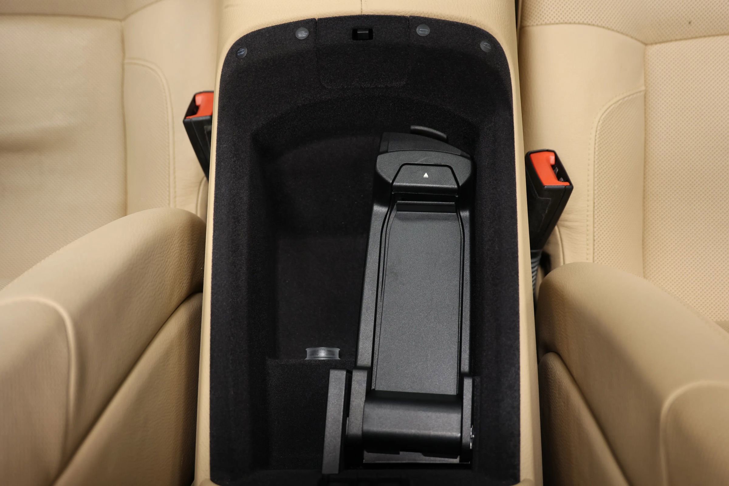 Used 2011 Rolls-Royce Ghost Sedan 4D image 39