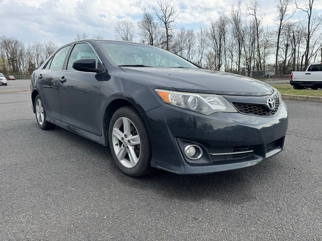 Used 2012 Toyota Camry SE