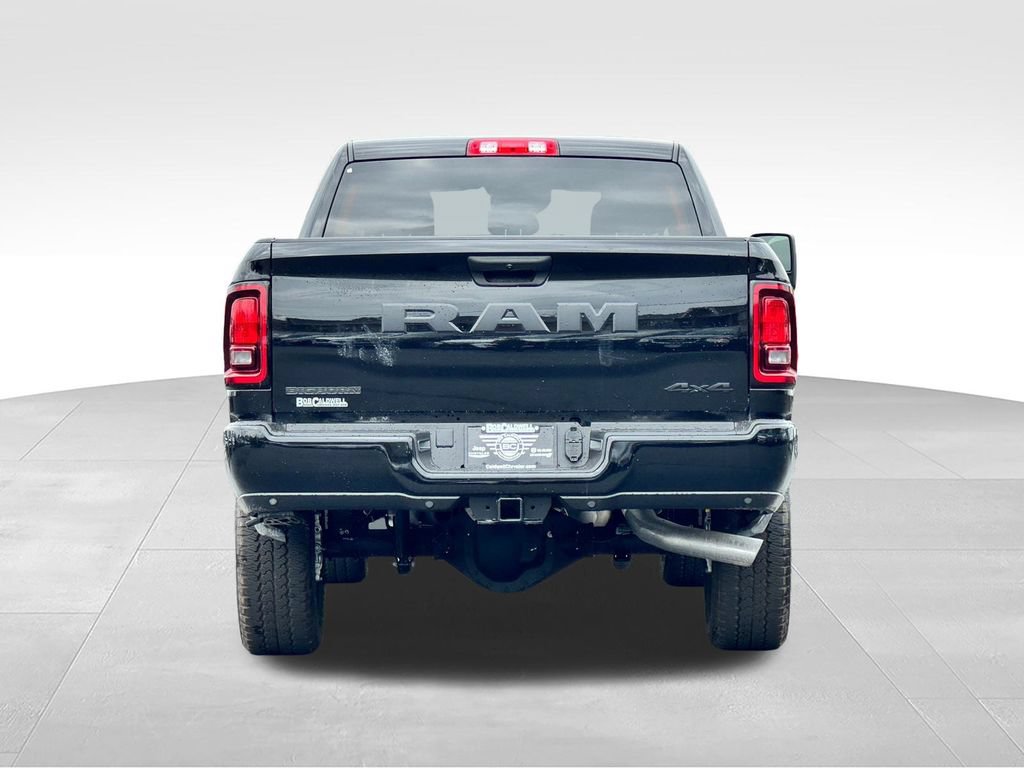 New 2026 RAM 3500 Big Horn AWD/4WD image 6