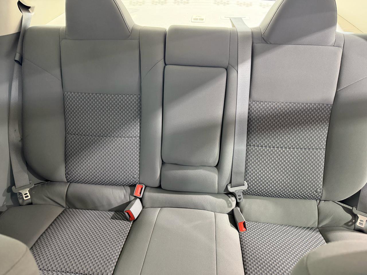 Used 2008 Dodge Avenger SE FWD image 25