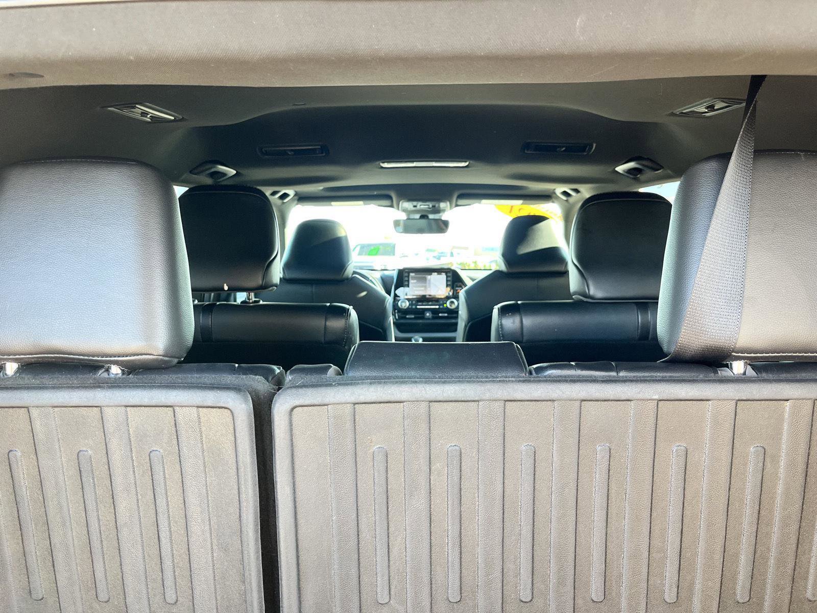 Used 2021 Toyota Highlander XSE image 22