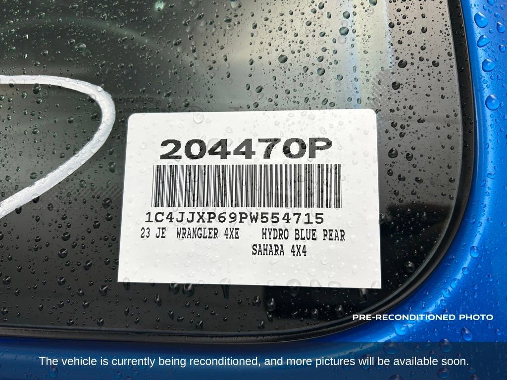 Used 2023 Jeep Wrangler Unlimited Sahara w/ Cold Weather Group image 16