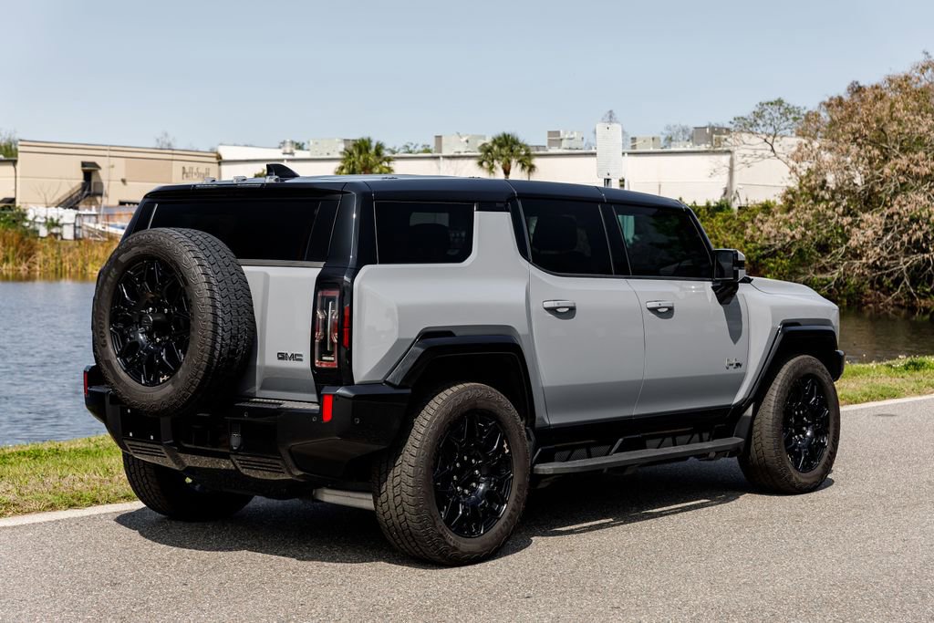 Used 2024 GMC Hummer EV 2X image 3