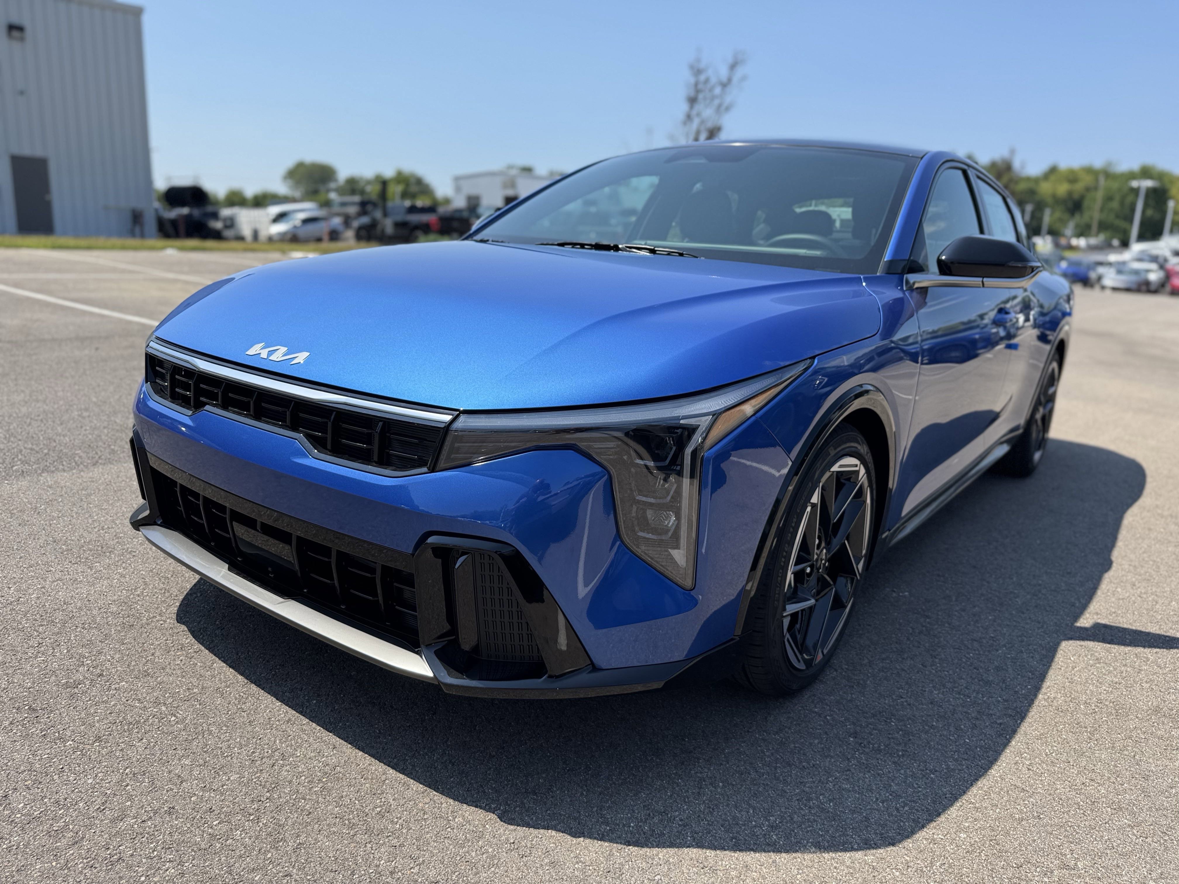 New 2025 Kia K4 GT-Line image 8