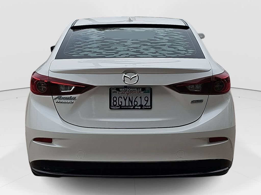 Used 2018 MAZDA MAZDA3 Touring FWD image 4