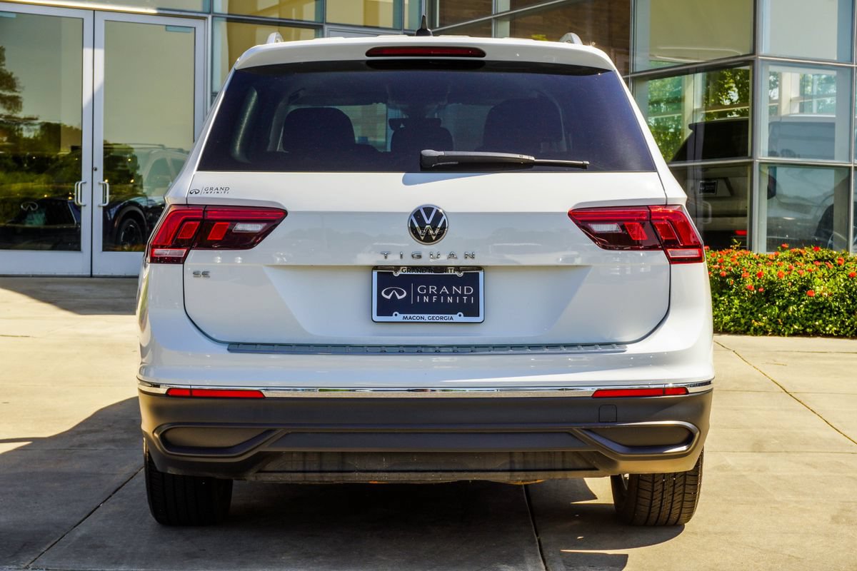 Used 2022 Volkswagen Tiguan SE FWD image 11
