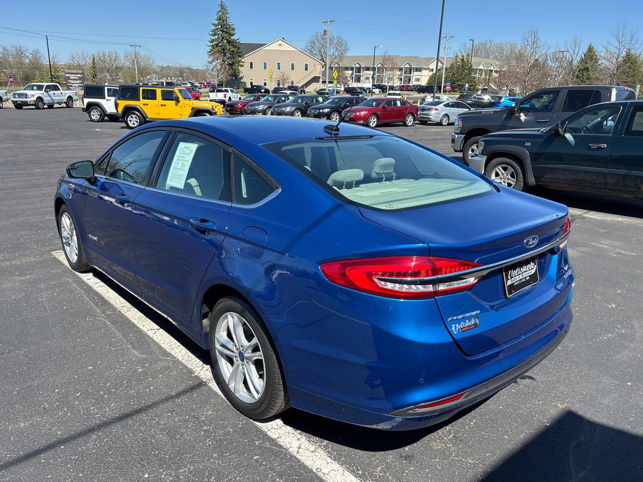 Used 2018 Ford Fusion SE image 5