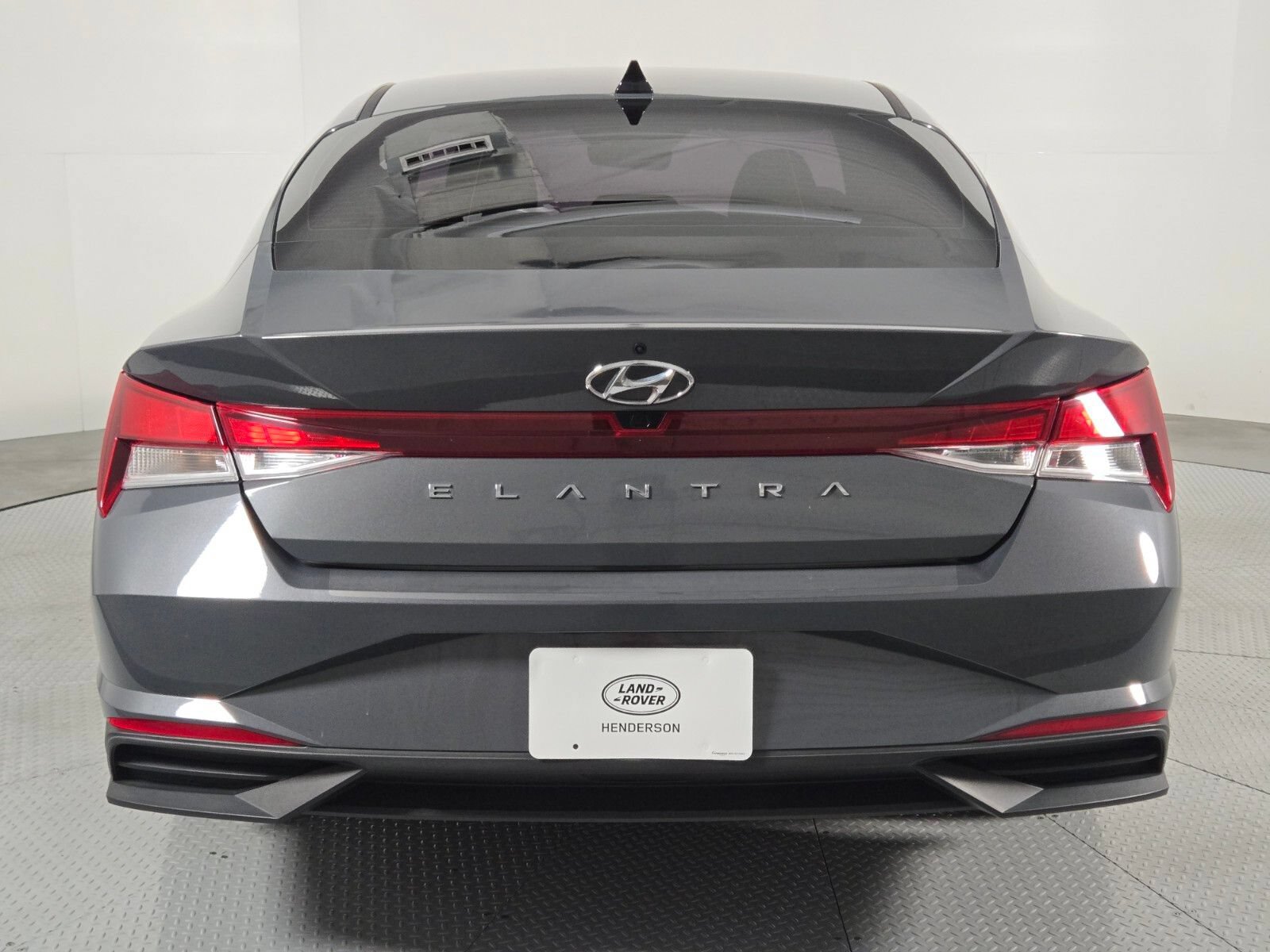 Used 2023 Hyundai Elantra SEL w/ Convenience Package FWD image 7