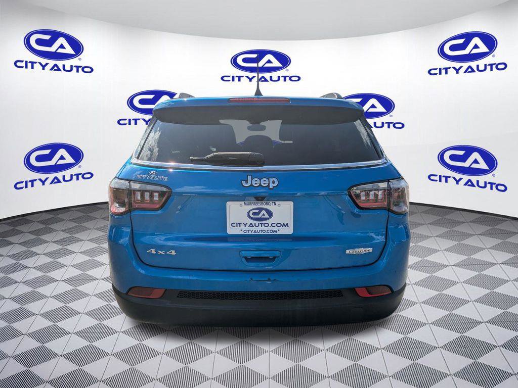 Used 2024 Jeep Compass Latitude image 9