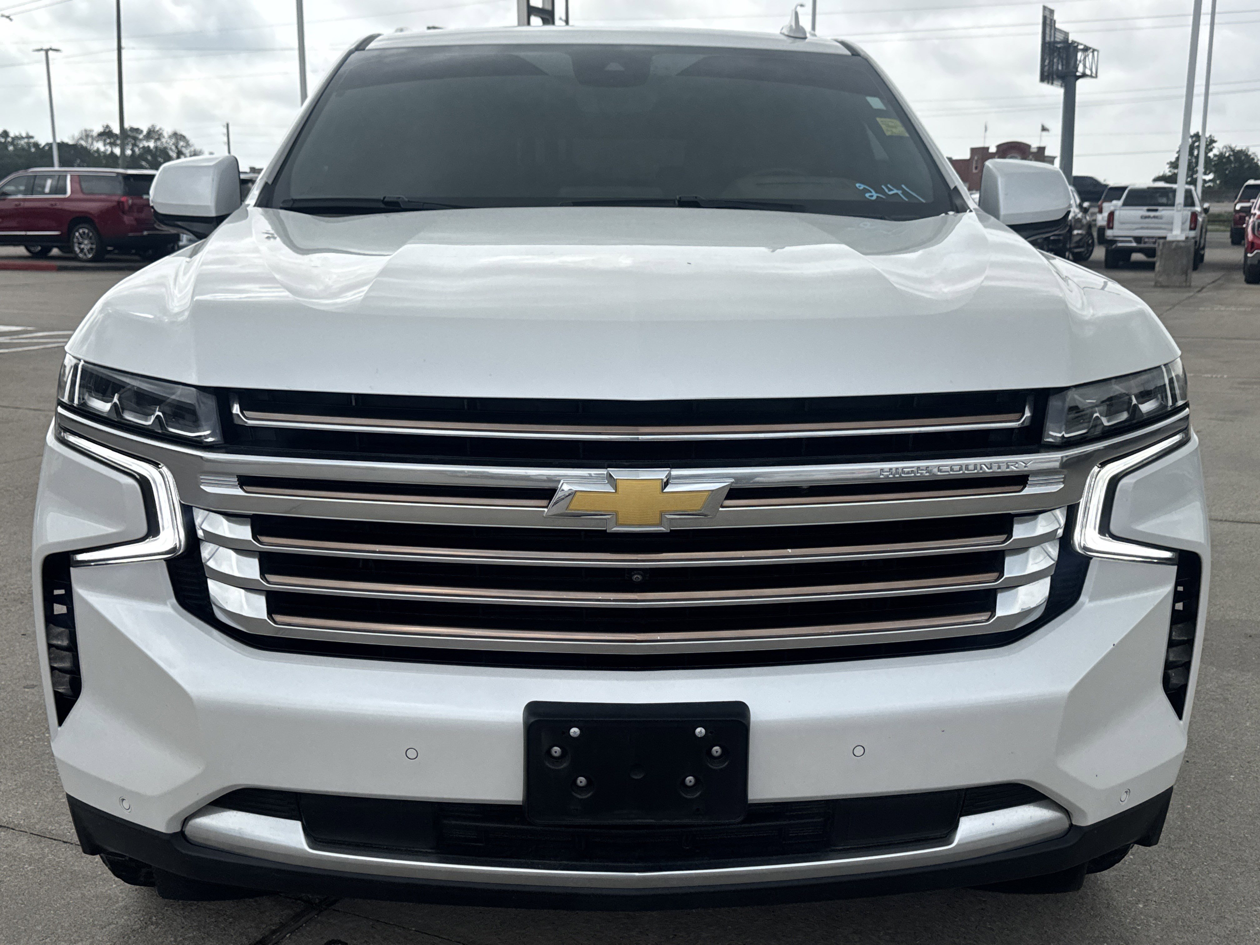 Used 2024 Chevrolet Suburban High Country w/ Max Trailering Package AWD/4WD image 17