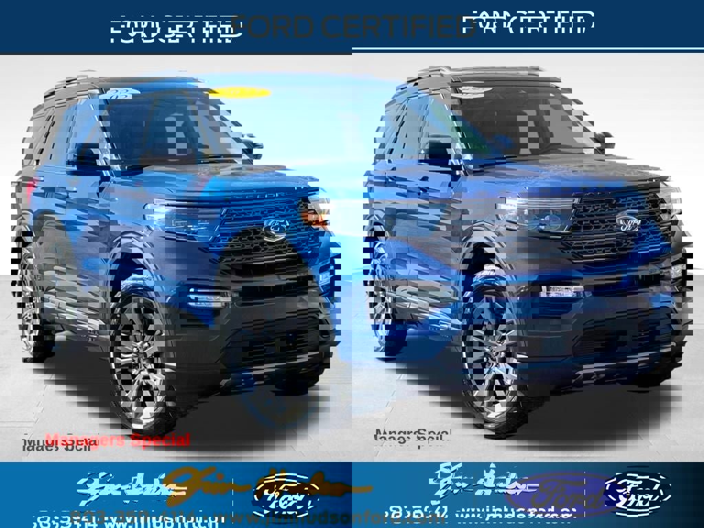 Certified 2022 Ford Explorer XLT w/ Equipment Group 202A image 1