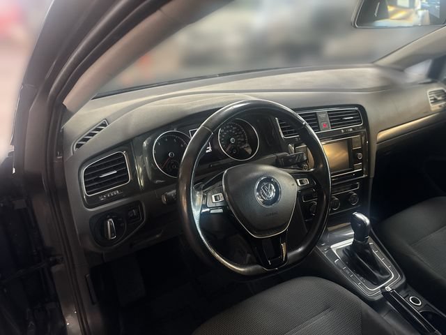 Used 2019 Volkswagen Golf S FWD image 12
