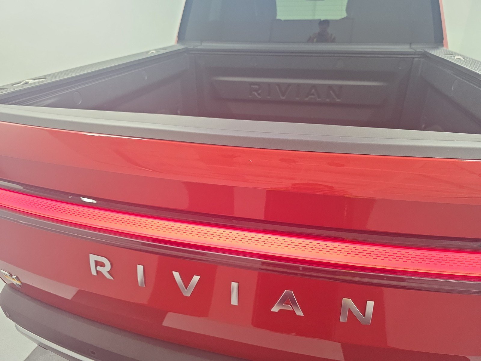 Used 2023 Rivian R1T Adventure AWD/4WD image 35
