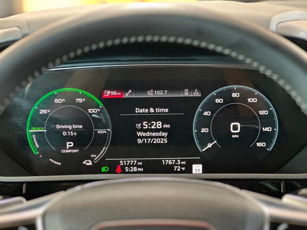 Used 2019 Audi e-tron Prestige w/ Prestige Package image 44