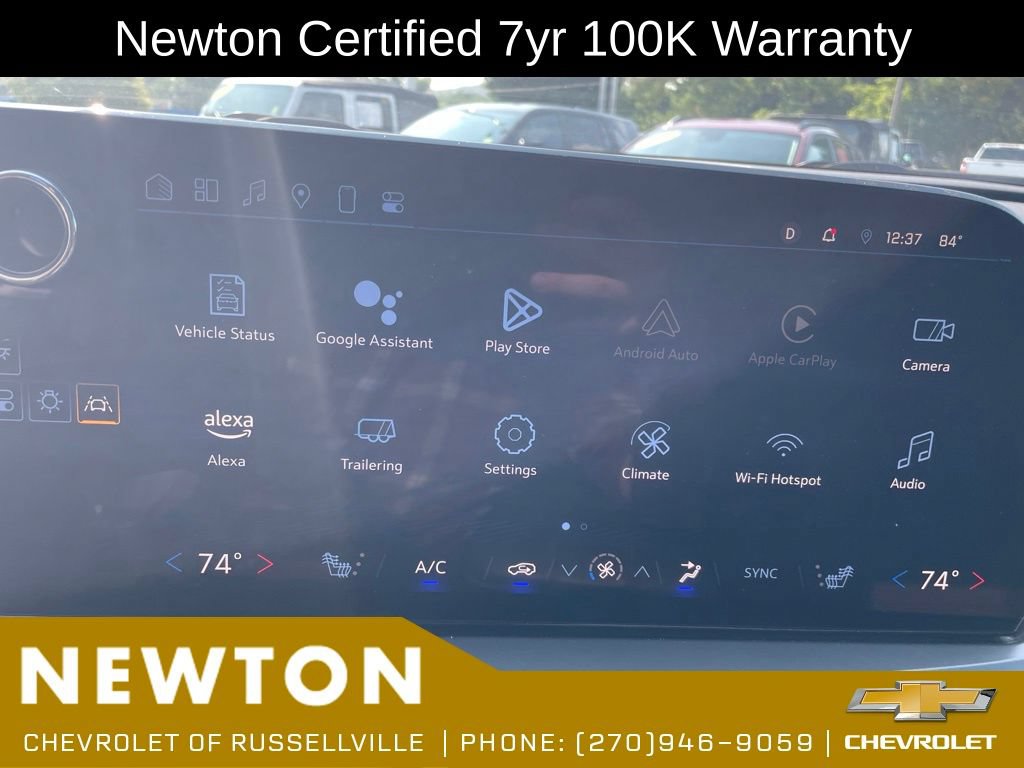 Used 2025 Chevrolet Traverse LT FWD image 5